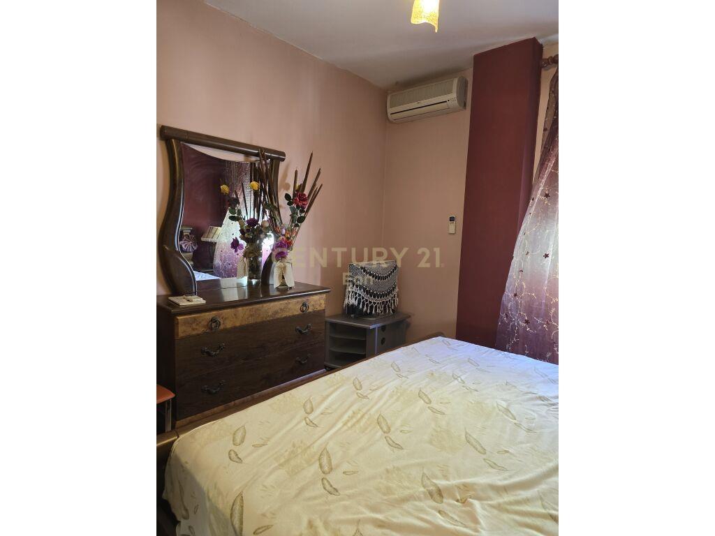 Apartament 1+1 me Qira në Plazh, Durrës – 280€ | 72m²