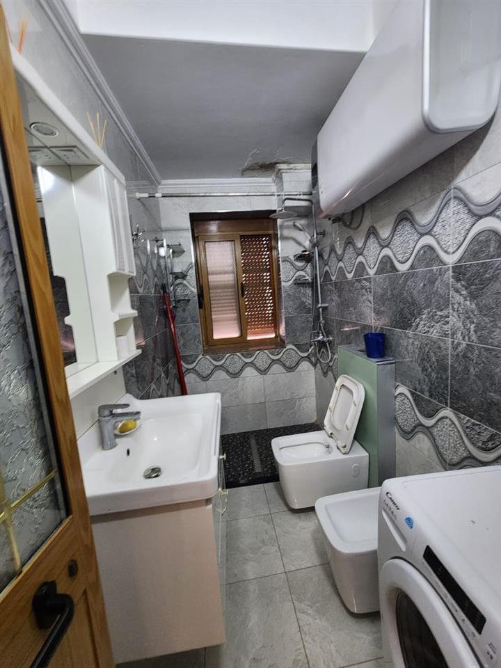 JEPET ME QIRA APARTAMENT 2+1 NE BULEVARD, DURRES !