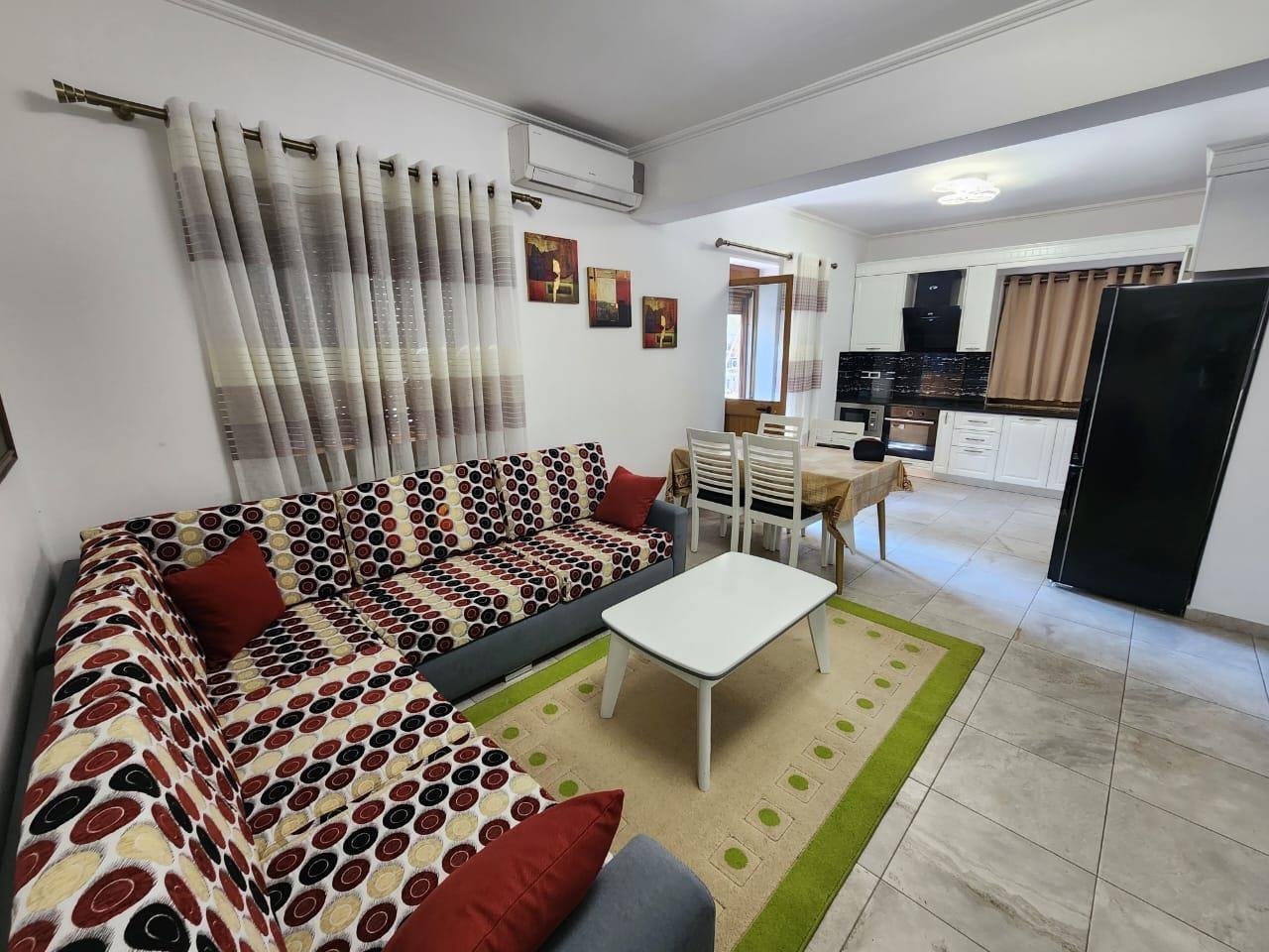 JEPET ME QIRA APARTAMENT 2+1 NE BULEVARD, DURRES !