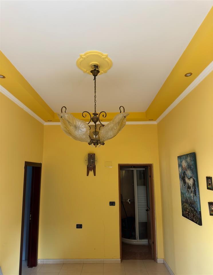 SHITET APARTMENT 2+1+1 TEK SHKEMBI KAVAJES