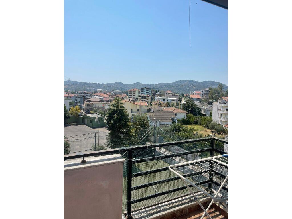 Qira Apartament 2+1+1 Rruga e Elbasanit 500 € 86 m2