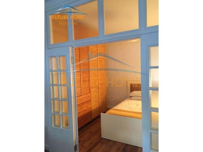 Qira, Apartament 1+1, Myslym Shyr