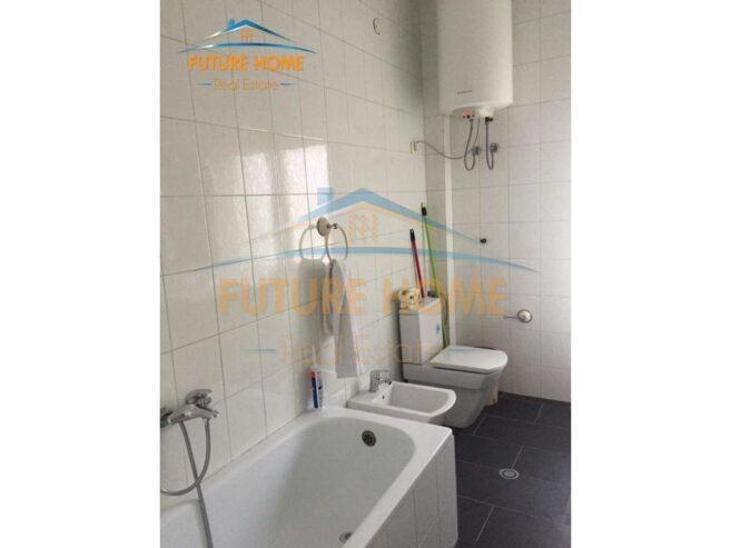 Qira, Apartament 1+1, Myslym Shyr