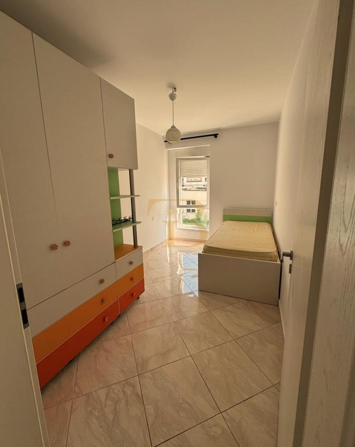 Apartament 2+1+2 me qera, Kompleksi Kontakt