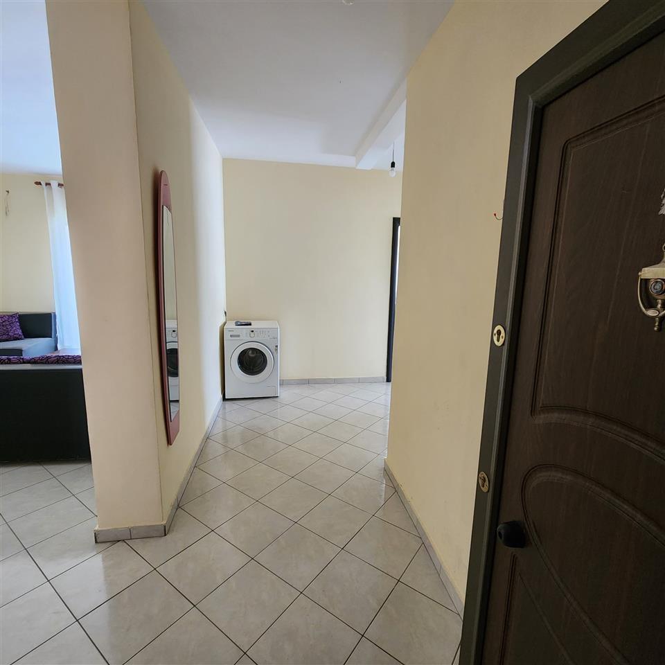Qira, Apartament 2+1 tek Ish Rajoni, Durres
