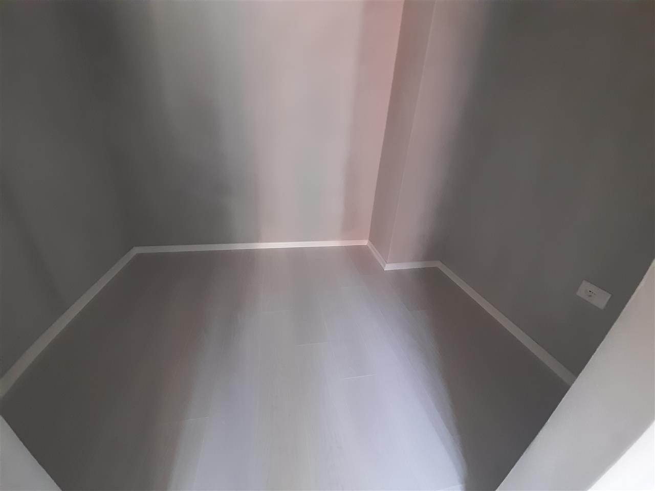 Jepet me qera Ap 1+1 per ZYRA +Vend parkimi