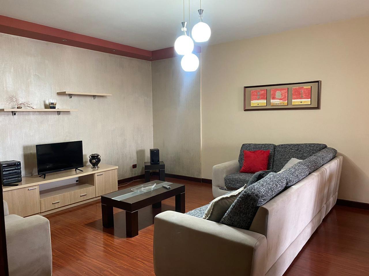 JEPET APARTAMENT 2+1 ME QIRA TE POLIKLINIKA !