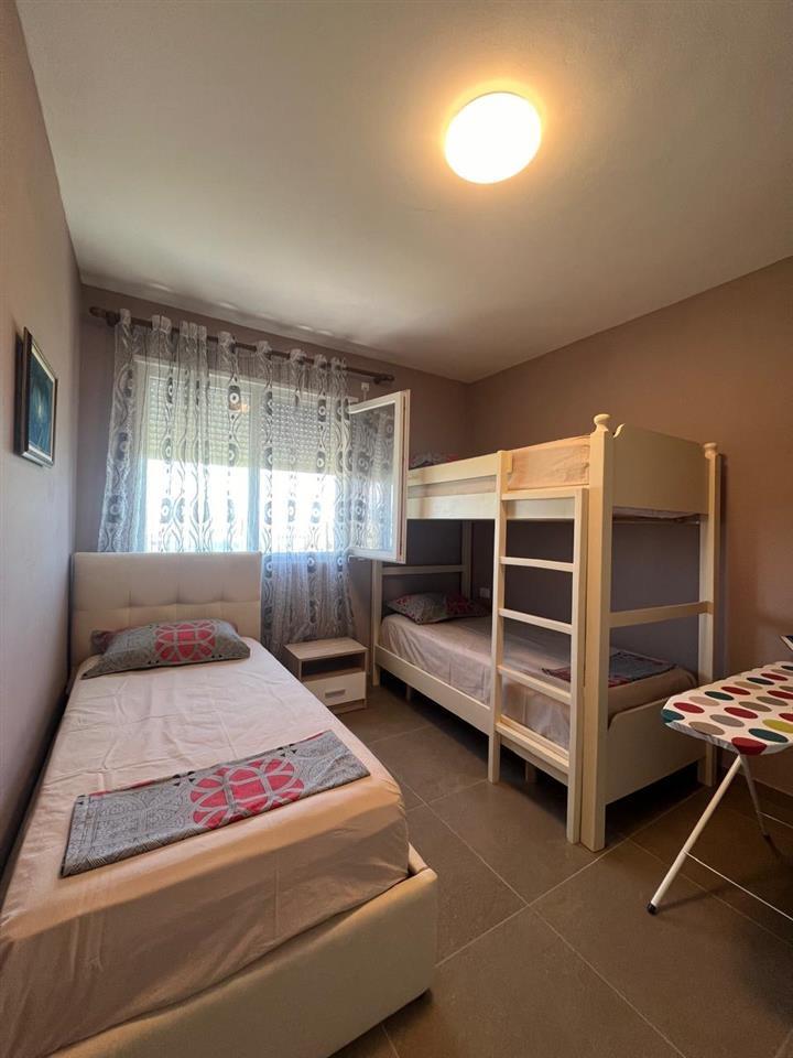 Apartament me qera ne plazh Qerret