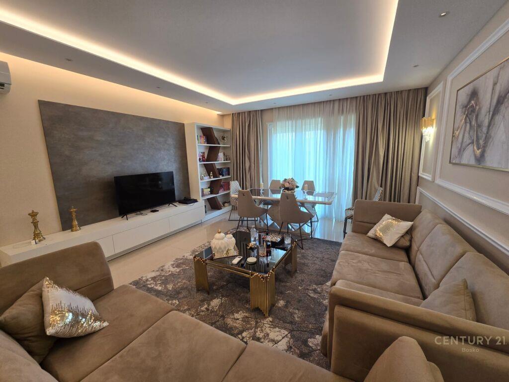 Apartament 2+1+2 + Post Parkimi per Qira prane “TEG”