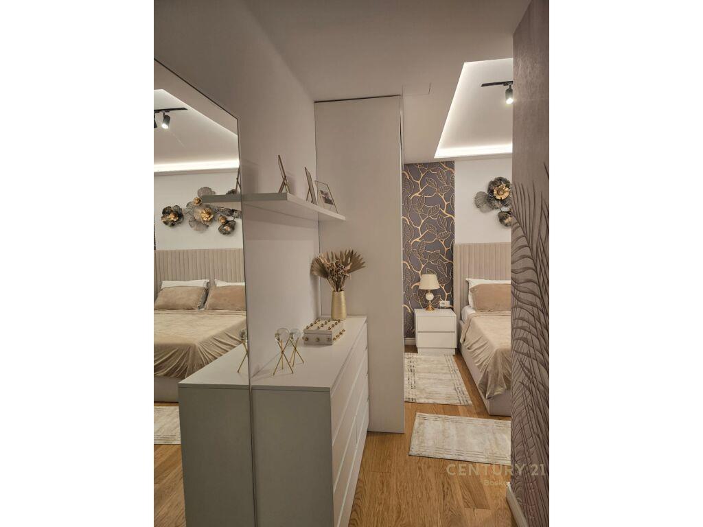 Apartament 2+1+2 + Post Parkimi per Qira prane “TEG”