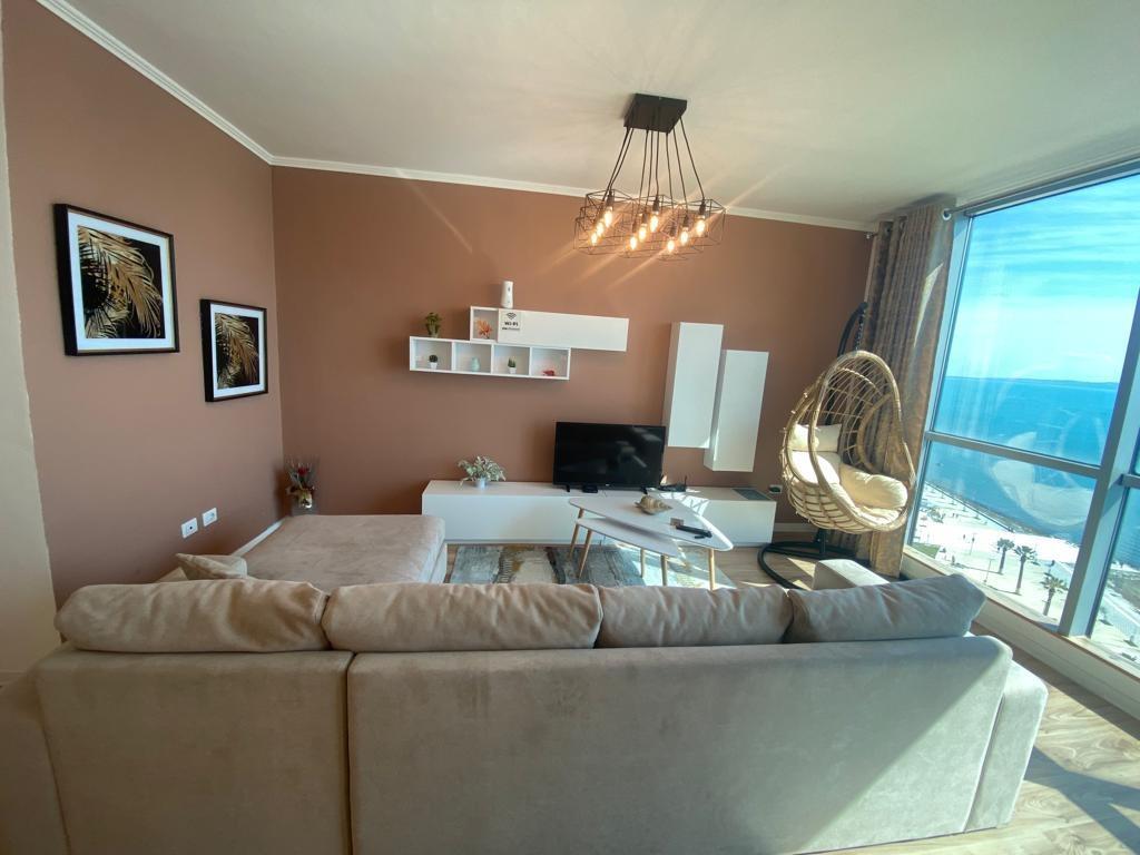 JEPET ME QERA APARTAMENT 1+1 NE VOLLGA, PAMJE BALLORE DETI !