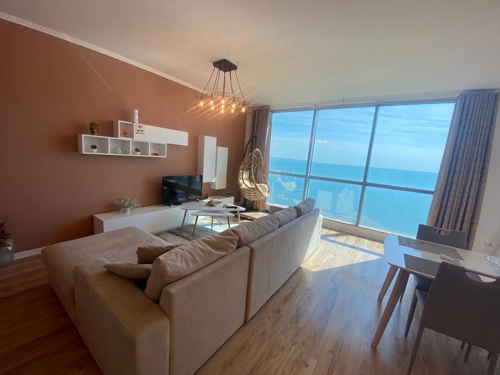 JEPET ME QERA APARTAMENT 1+1 NE VOLLGA, PAMJE BALLORE DETI !