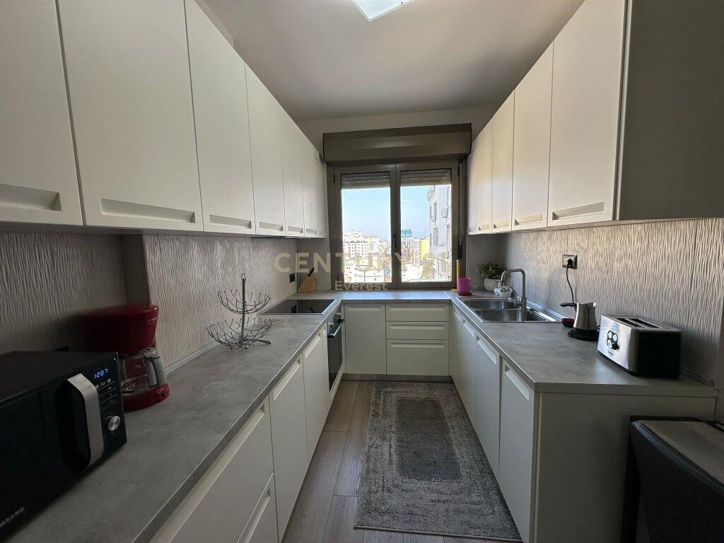 Qira Apartament 100 m² 2+1+1 Sheshi Skëndërbej 1200 €