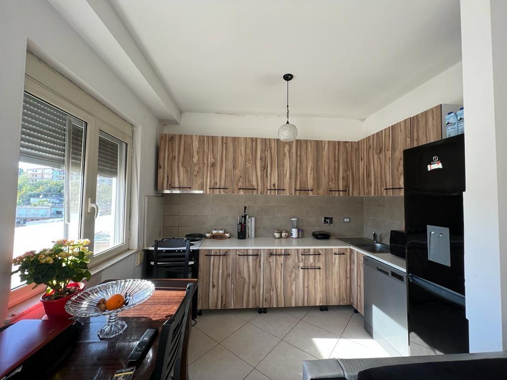 QERA,APARTAMENT 2+1,DURRES