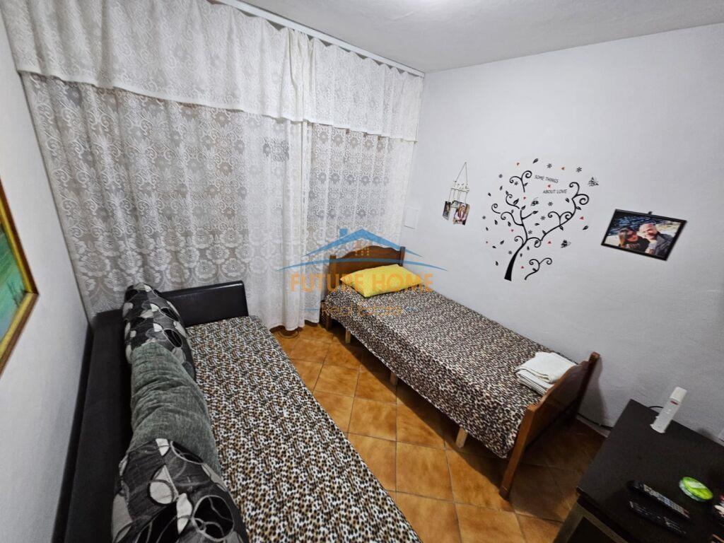Apartament 2+1, per Qira, Rr. “Muhamed Gjollesha”,