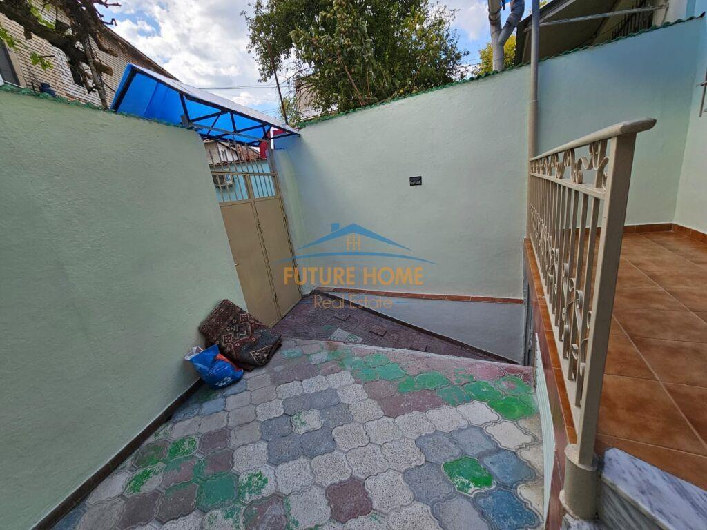 Apartament 2+1, per Qira, Rr. “Muhamed Gjollesha”,