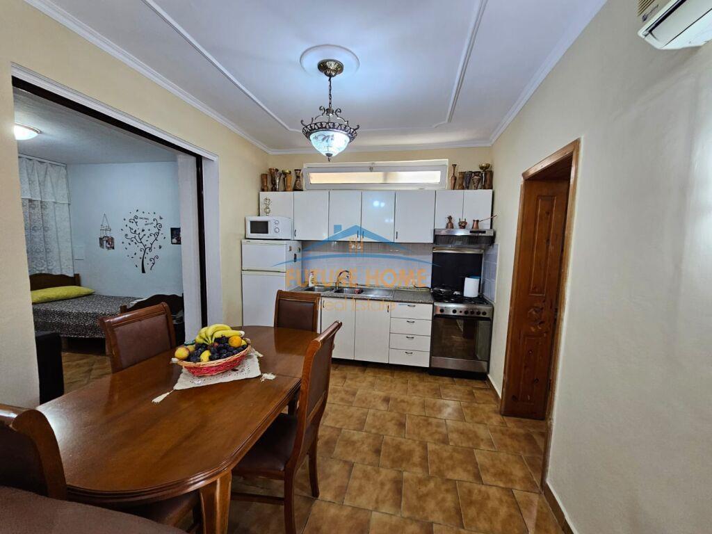 Apartament 2+1, per Qira, Rr. “Muhamed Gjollesha”,