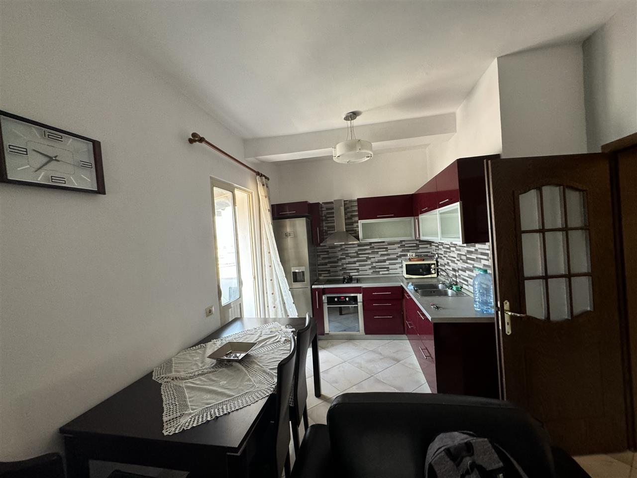 Apartament 2+1 me qera
