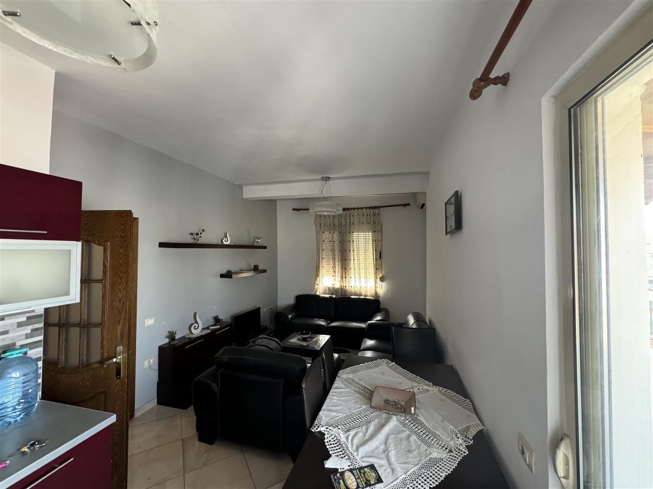 Apartament 2+1 me qera