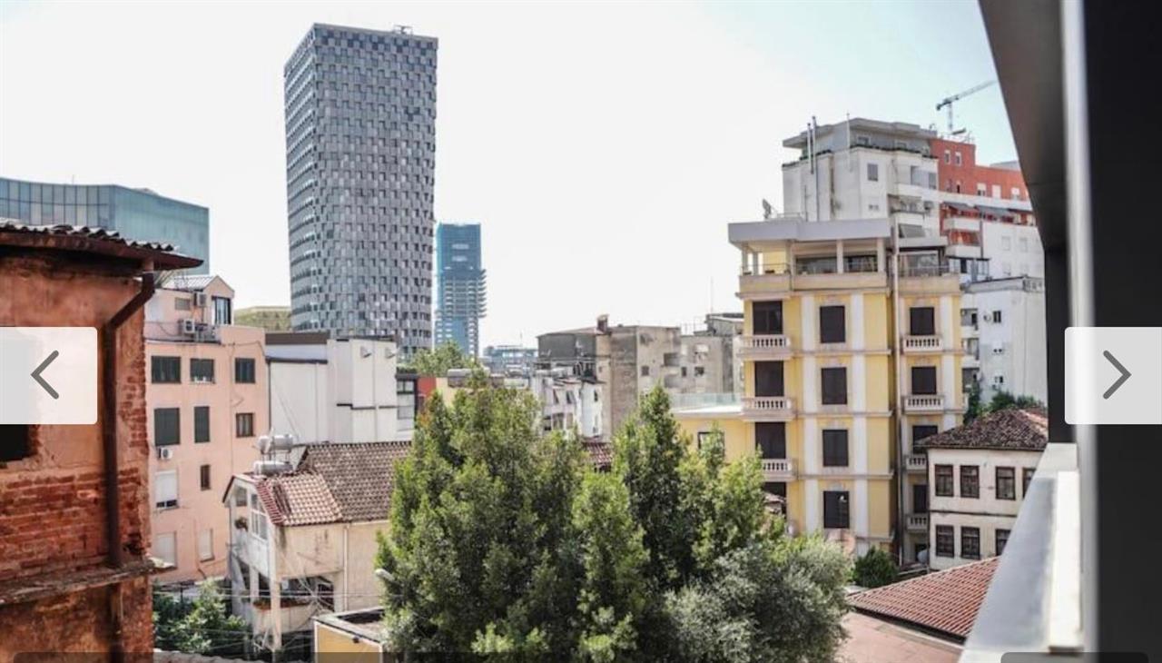 QENDER Perballe Toptanit, jepet 1+1 me qera