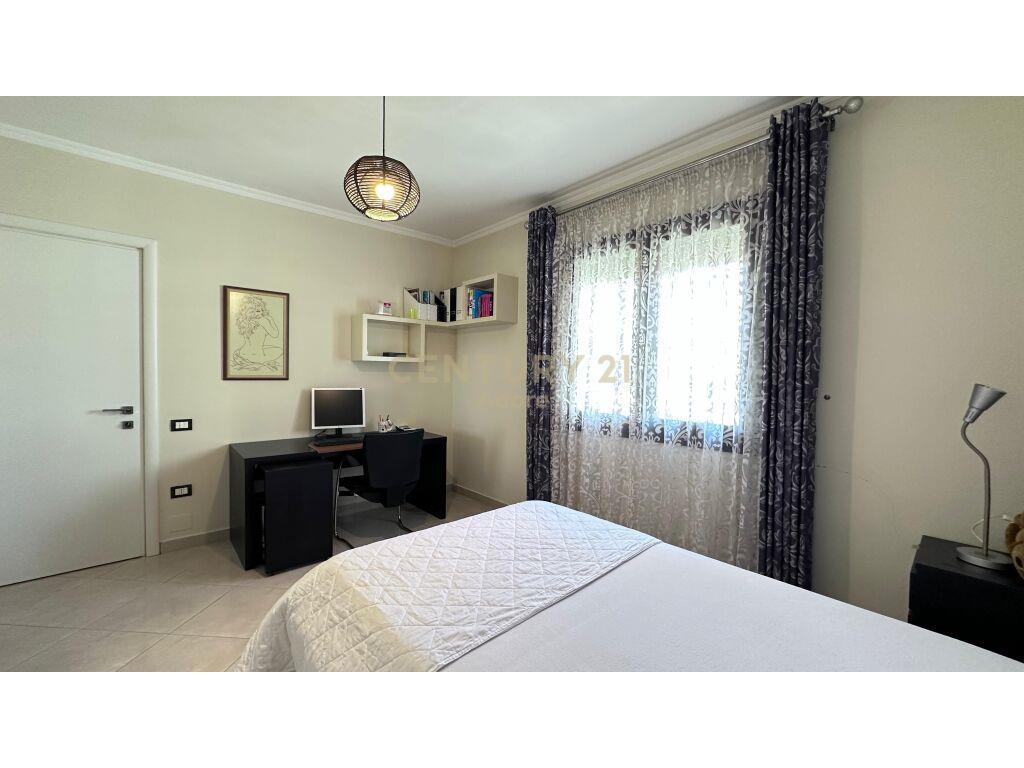 Qira Apartament 2+1+2 Ballkone+Post Parkimi Kopshti Botanik