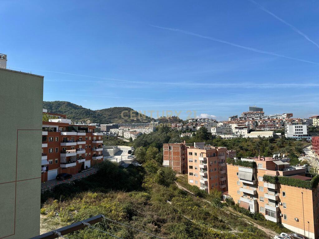 Qira Apartament 2+1+2 Ballkone+Post Parkimi Kopshti Botanik