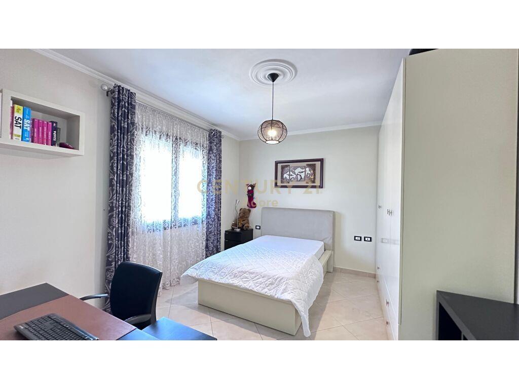 Qira Apartament 2+1+2 Ballkone+Post Parkimi Kopshti Botanik