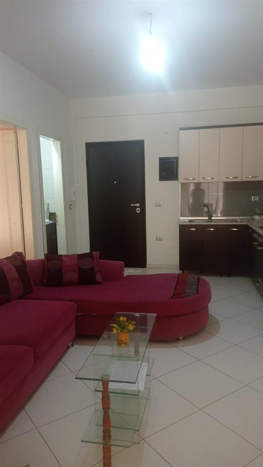 APARTAMENT PËR QERA 2+1 NË SKELE/Apartment for rent Vlora