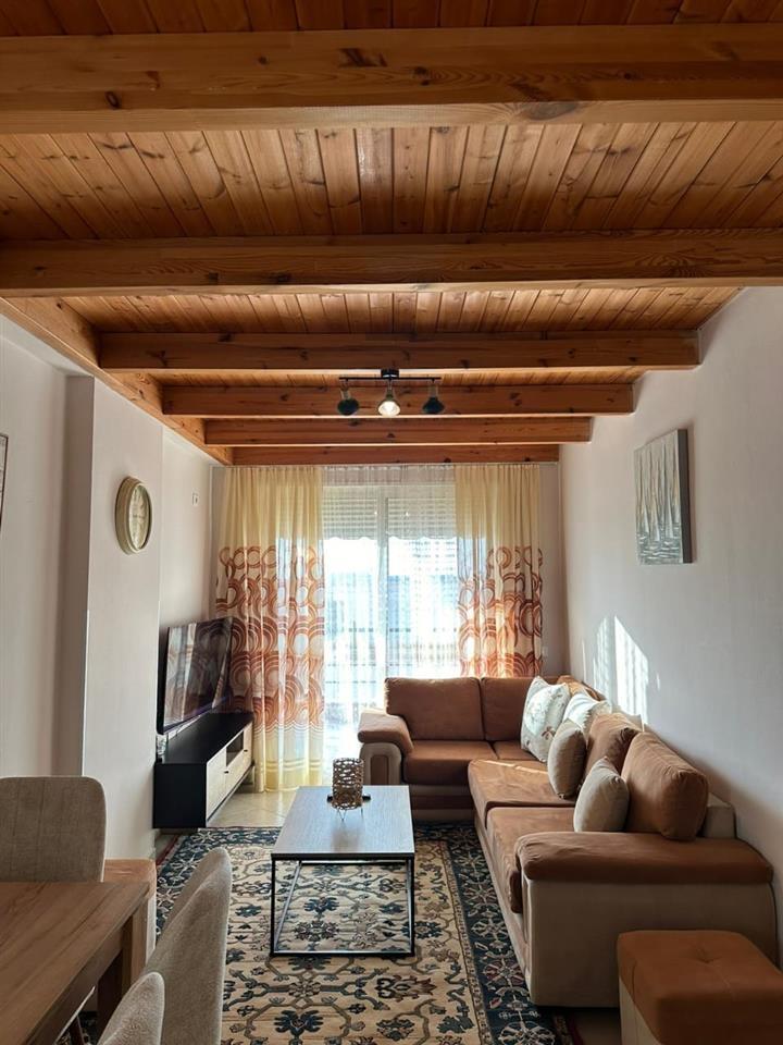 Apartament me qera duplex 2+1+2 ne Fresk