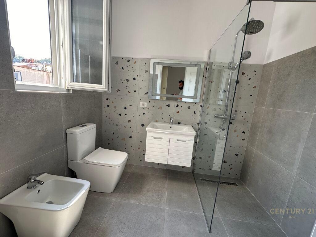 Apartament 3+1+2 me Qira në Selitë, Tiranë – 550€