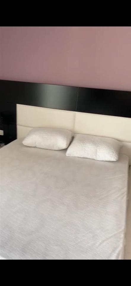 Apartament 3+1+post parkimi per qira ne Fresk