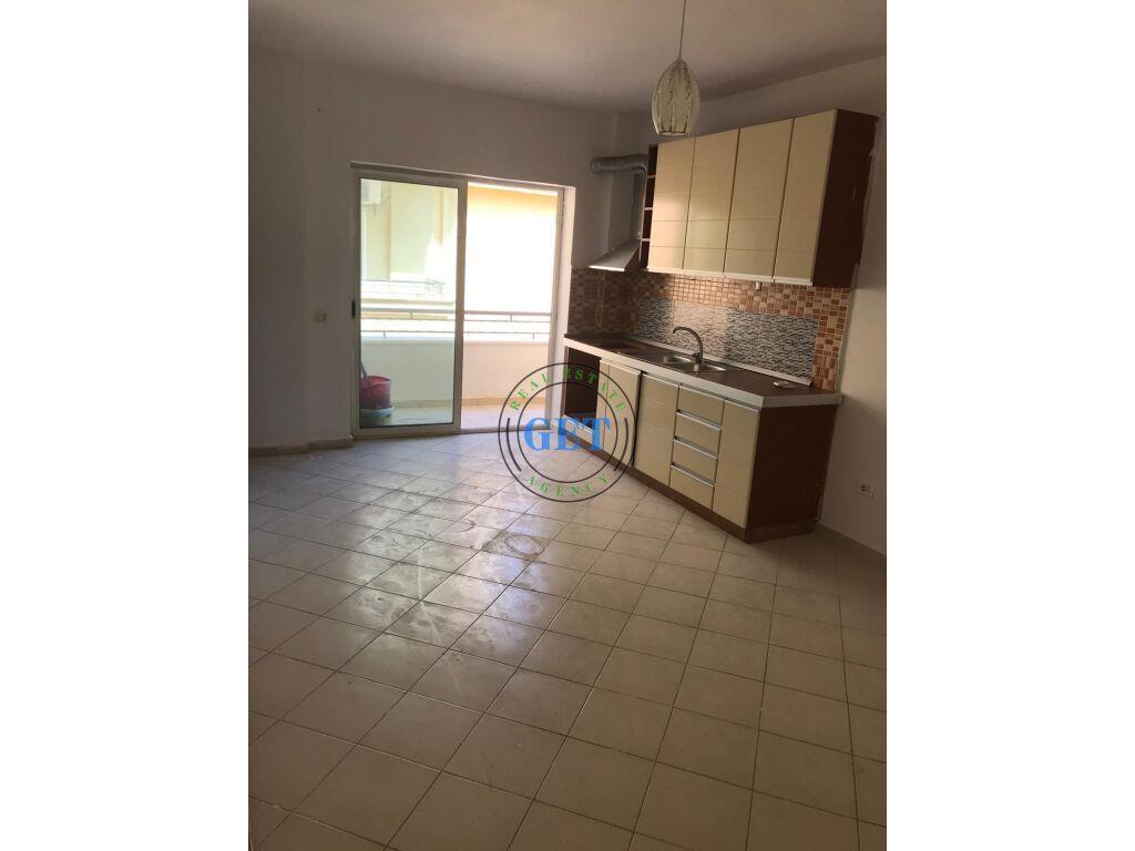 Shitet, Apartament 1+1, Shkembi i Kavajes, Durres