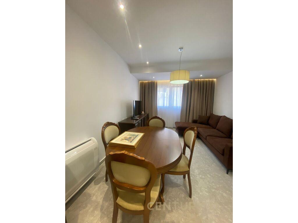 Qira Apartament 2+1+1 Sheshi Wilson 950 €