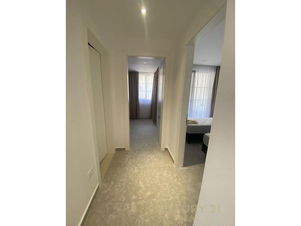 Qira Apartament 2+1+1 Sheshi Wilson 950 €