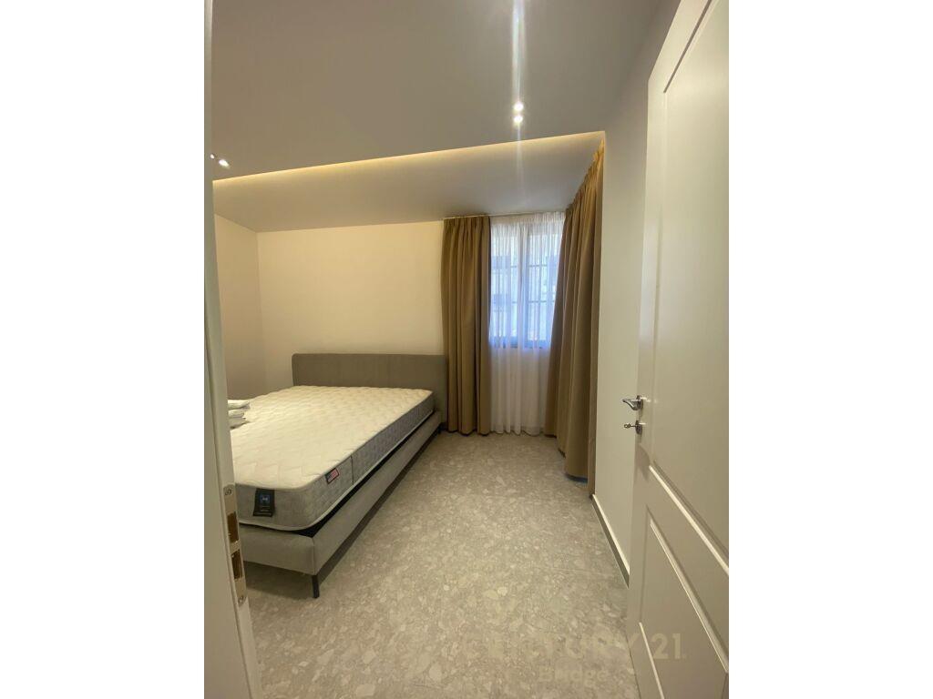 Qira Apartament 2+1+1 Sheshi Wilson 950 €