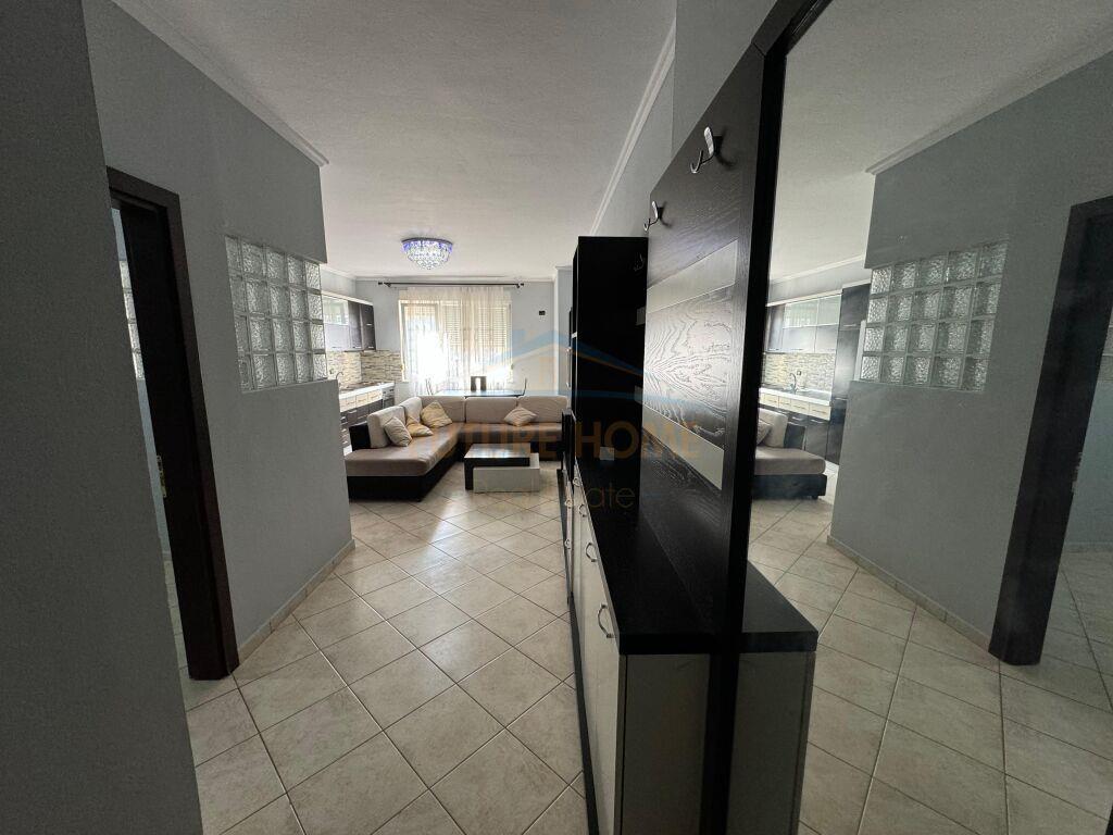 Qira, Apartament 2+1, Sheshi Wilson, Tirane