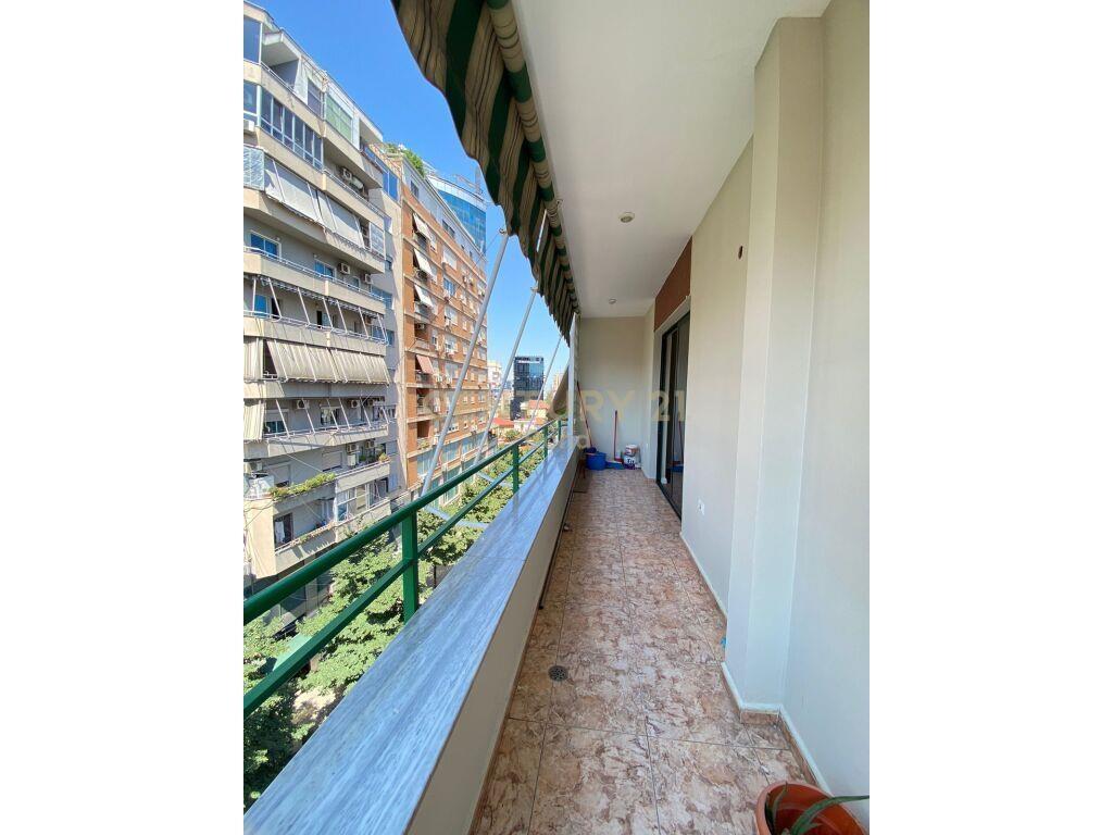 shitet 2+1 Kati 5, 91 m² 185.000 € , Pazari i Ri,