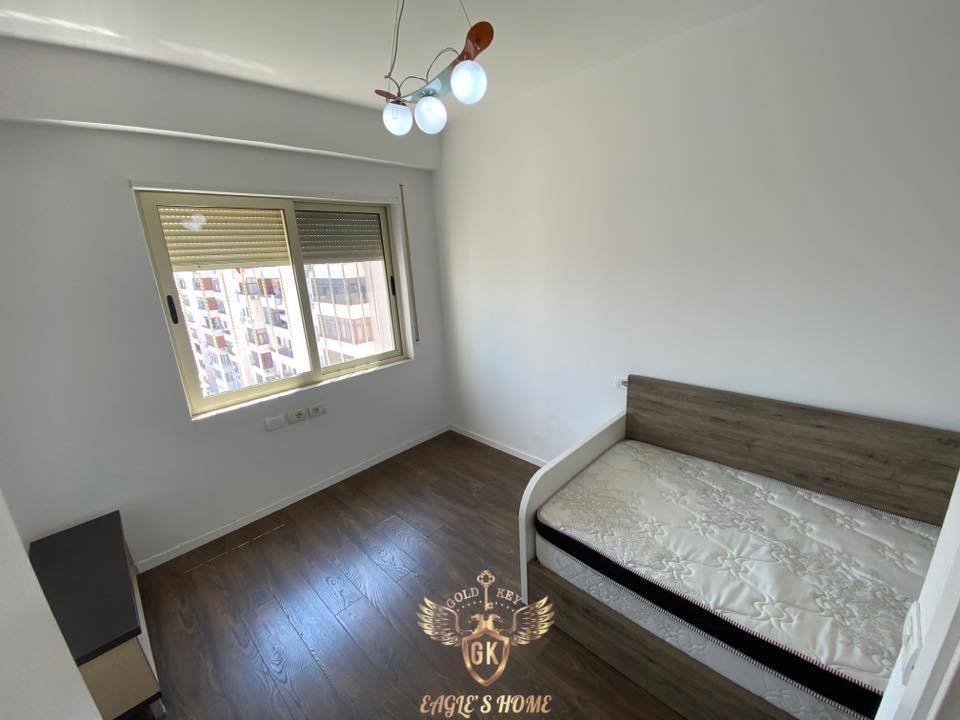 Qera • 3+1+2 • Totalisht e investuar dhe e mobiluar