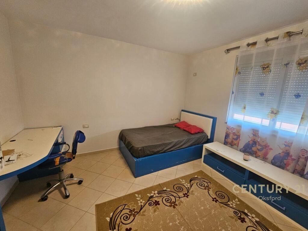 Qira Apartament 2+1+2 Liqeni i Thatë €650