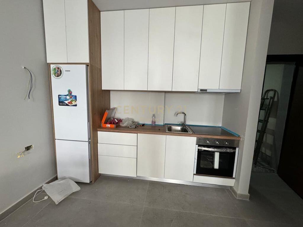 KOMISARIATI NR. 4, SHESIM APARTAMENT 1+1 everest99332