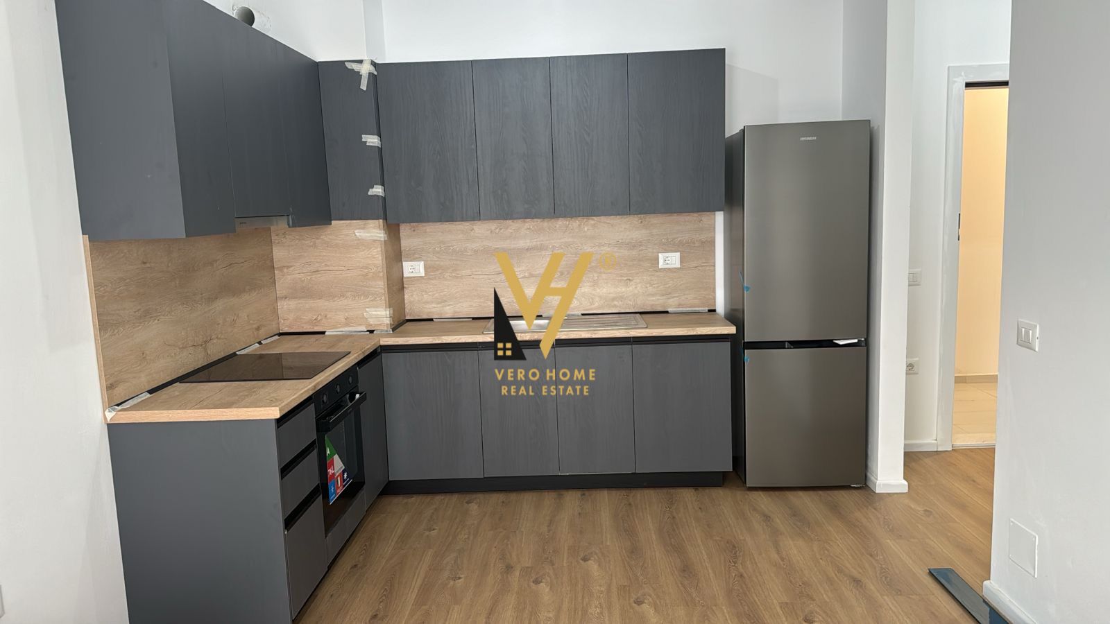 ZYRE TE ALI DEMI 400 EURO