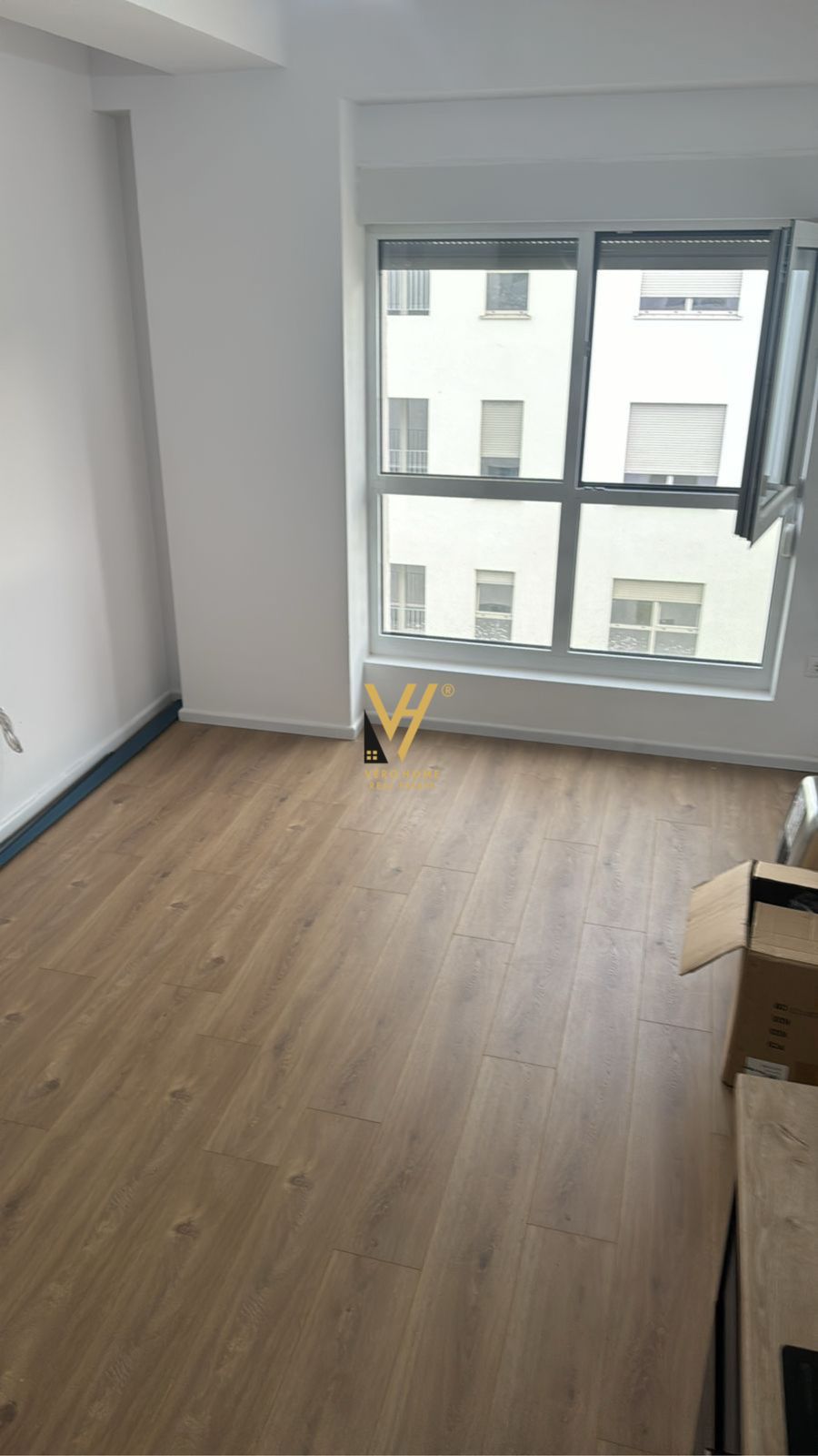 ZYRE TE ALI DEMI 400 EURO