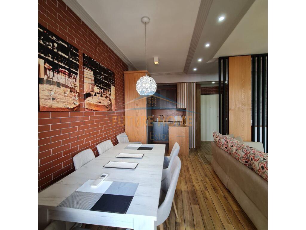 Qira,Apartament Premium, Myslym Shyri !