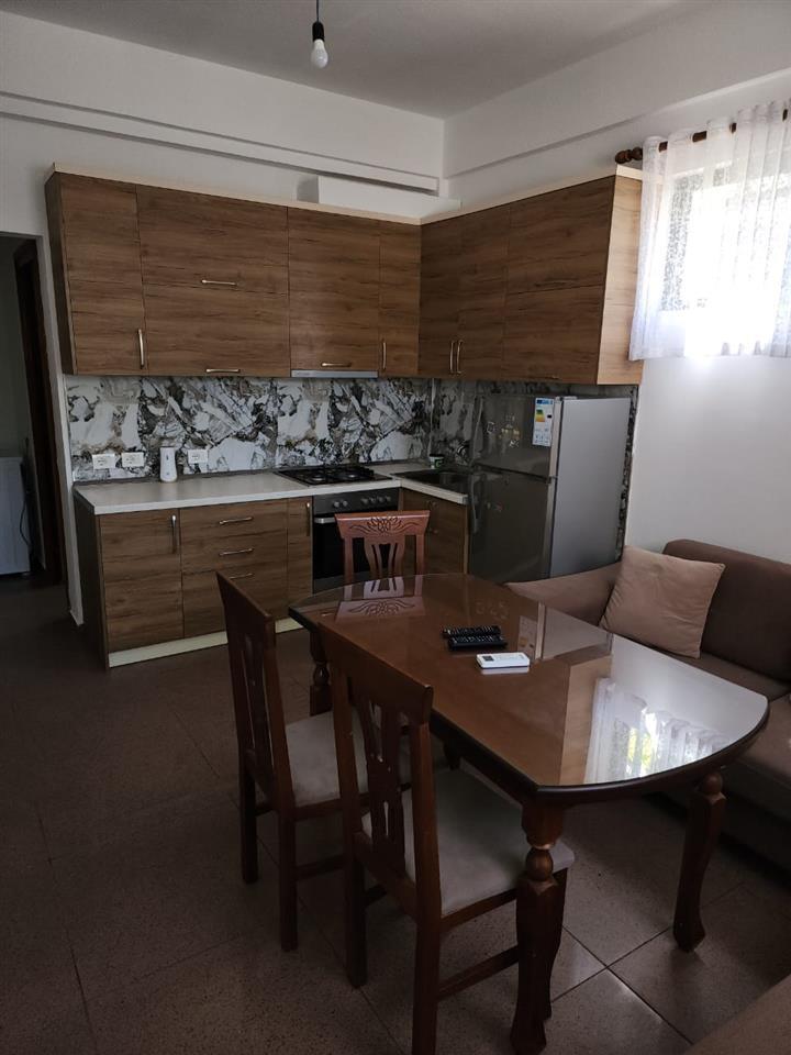 Shtepi me qera per studente