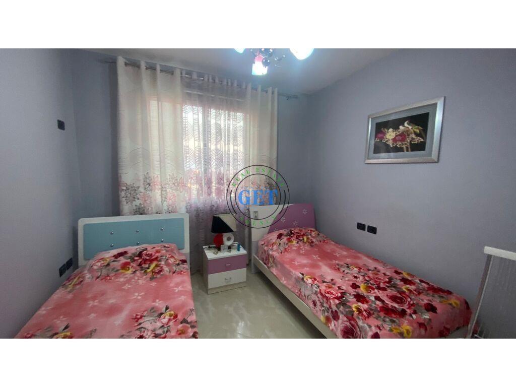 Shitet, Apartament 2+1, Tek Ish-URT, Durres