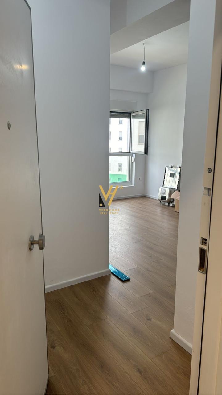 ZYRE TE ALI DEMI 400 EURO