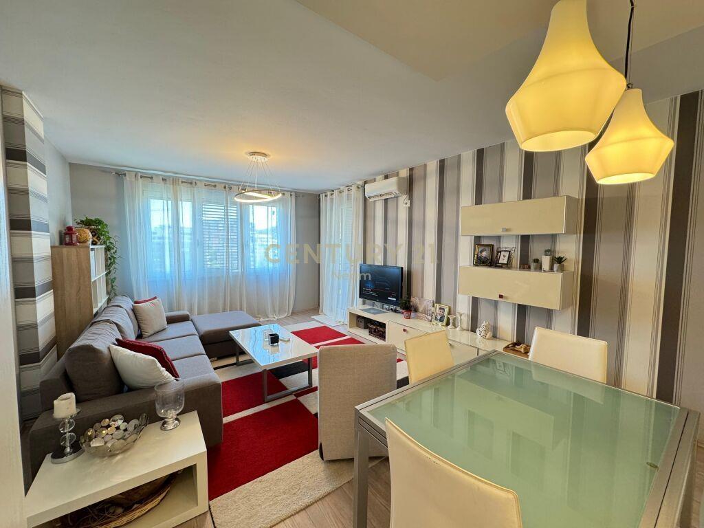 SHESIM APARTAMENT MODERN 2+1+POST PARKIMI TEK LIQENI I THATË