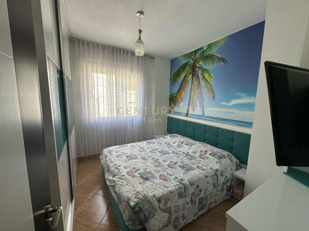 SHESIM APARTAMENT 1+1 NE DURRES PRANE UJSJELLES KANALIZIME!