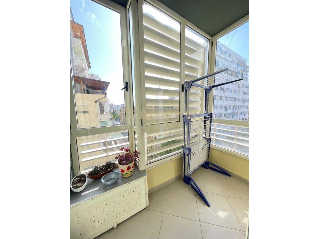 Jepet me Qira Apartament 3+1+2 te Kopeshti ” Sotir Noka , “D
