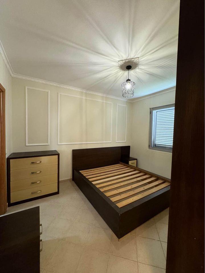 Shtepi 3+1+2 me qera